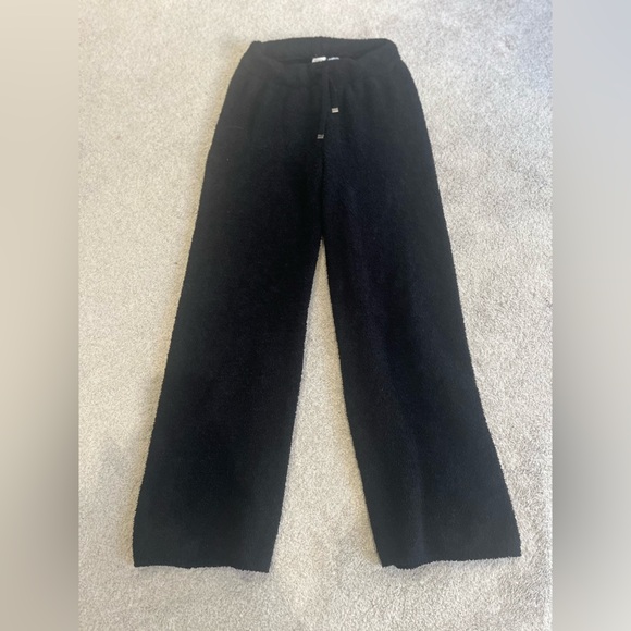 NWOT Cupcakes & Cashmere Black Fuzzy Pants, Women’s Textured Wide Leg, Sz Small - Picture 1 of 10